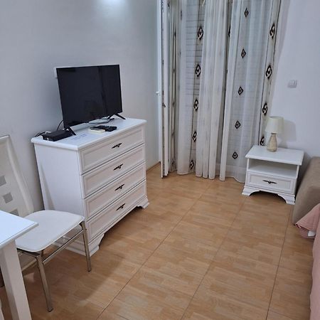 Apartmani P&M Tivat Exterior photo