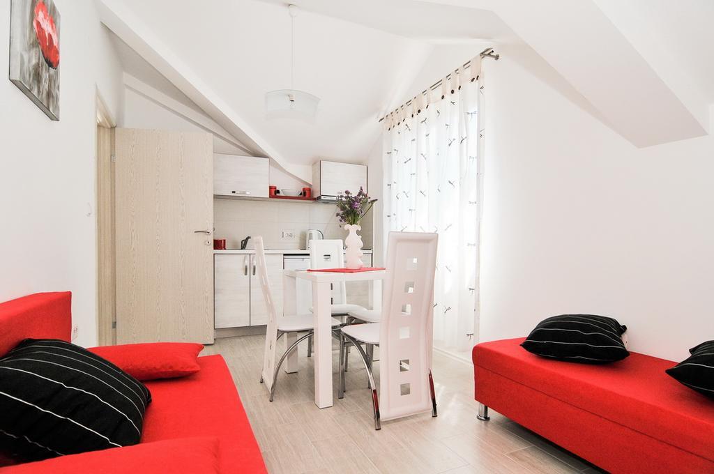 Apartmani P&M Tivat Exterior photo